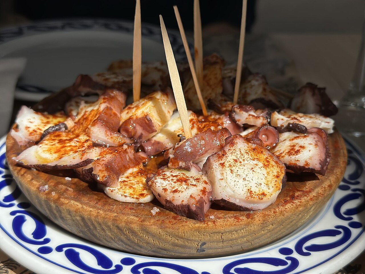 Dónde probar el mejor pulpo en Galicia, según los locales